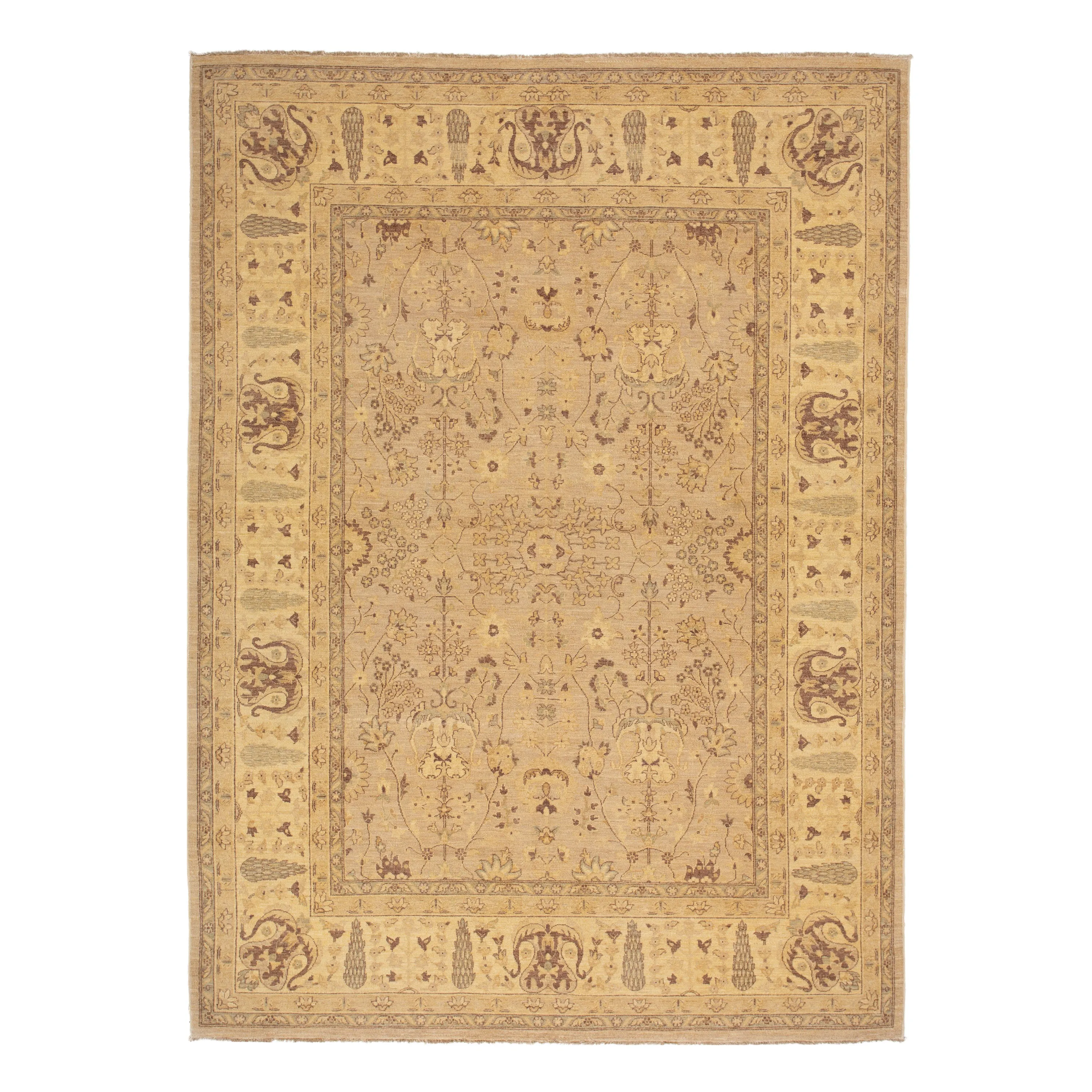 Beige Traditional Wool Rug - 8'10" x 11'7"