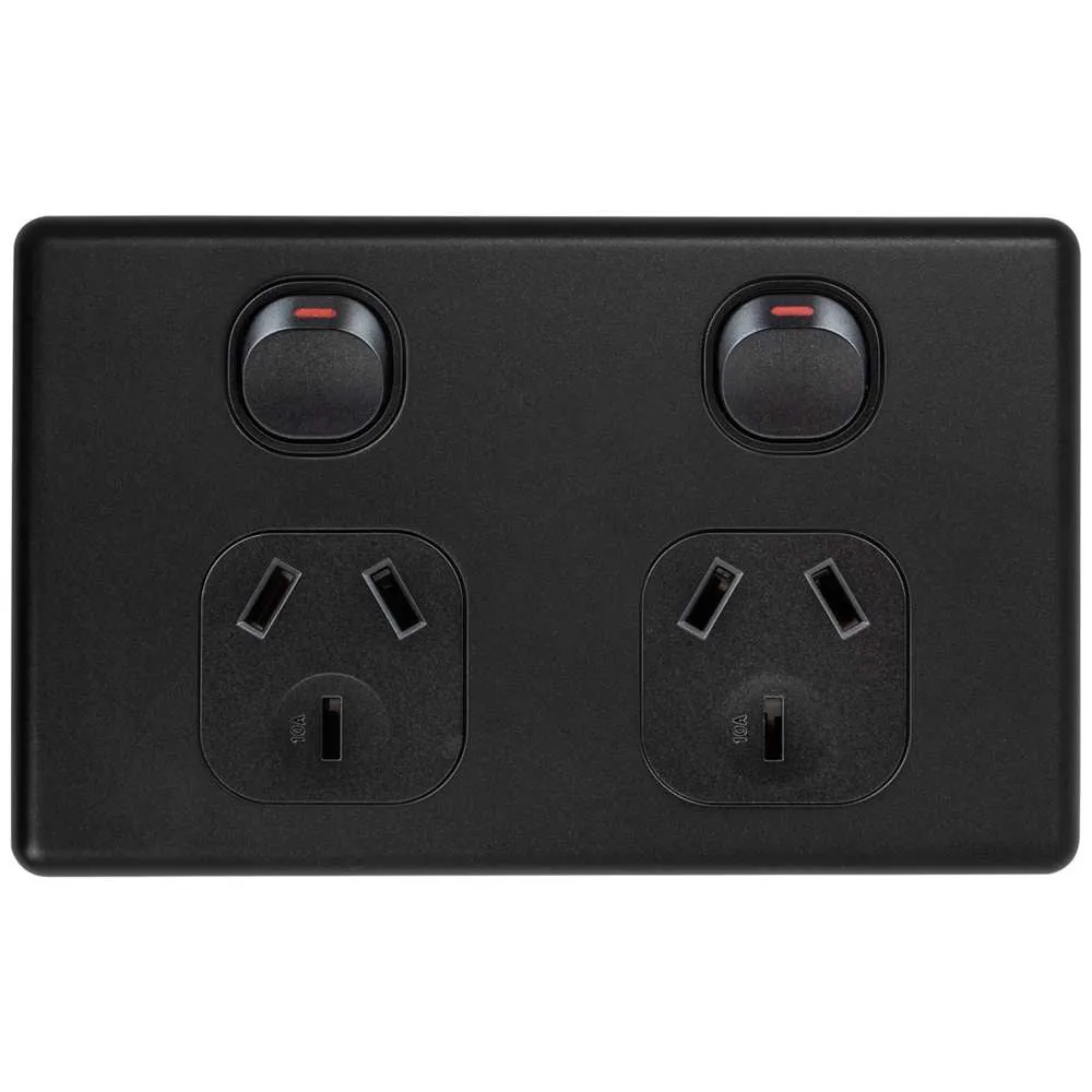 Classic Double GPO 10A Matt Black