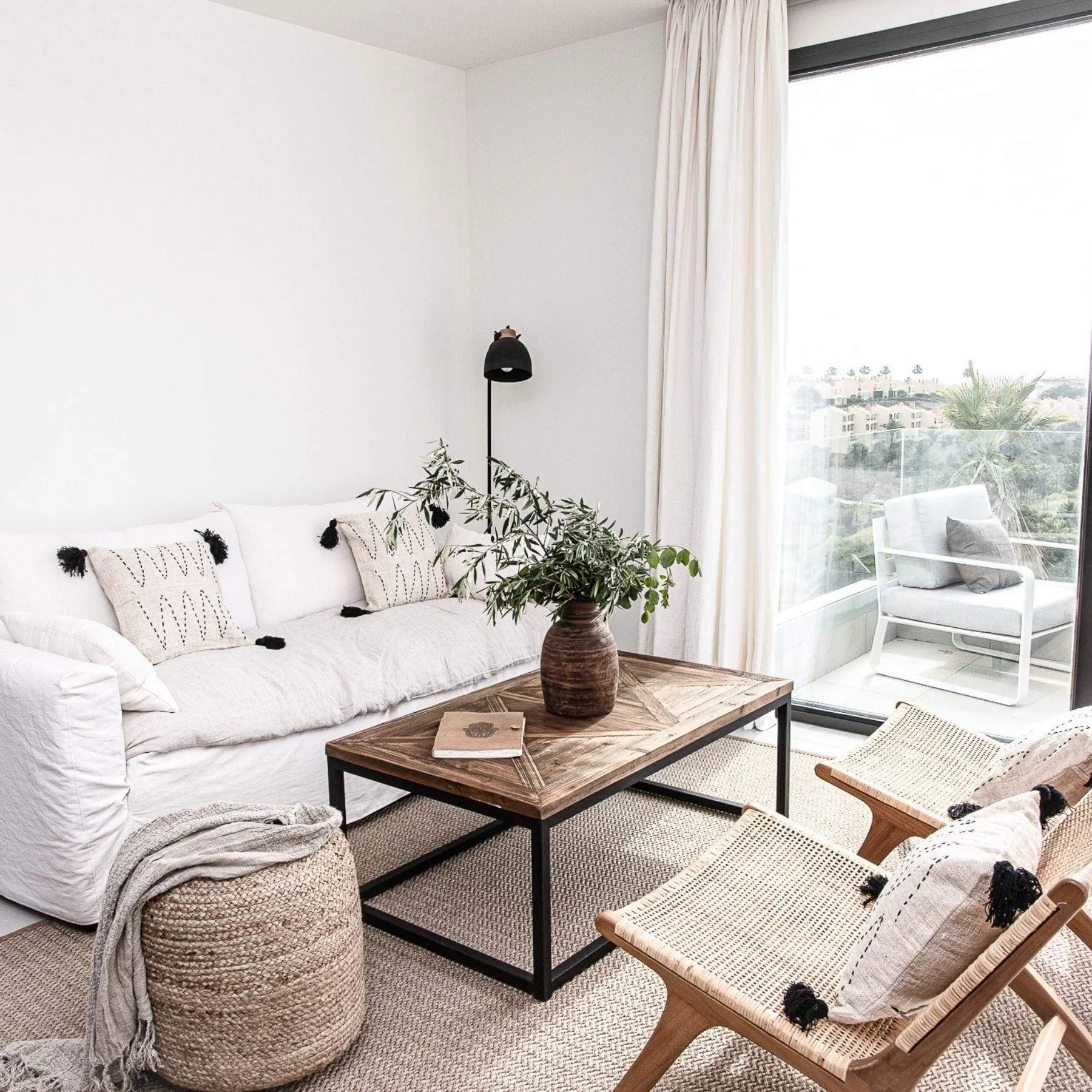 Jute Pouf | 50x35cm Zoco Home