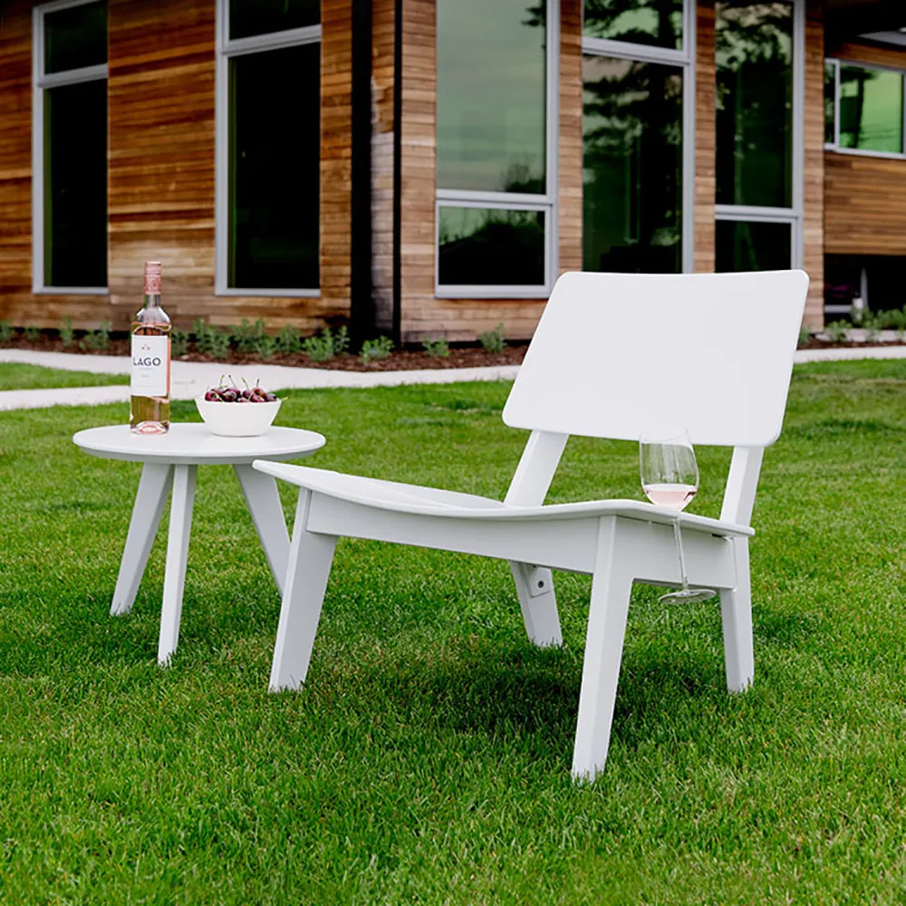 Lago Lounge Chair and Satellite End Table Bundle