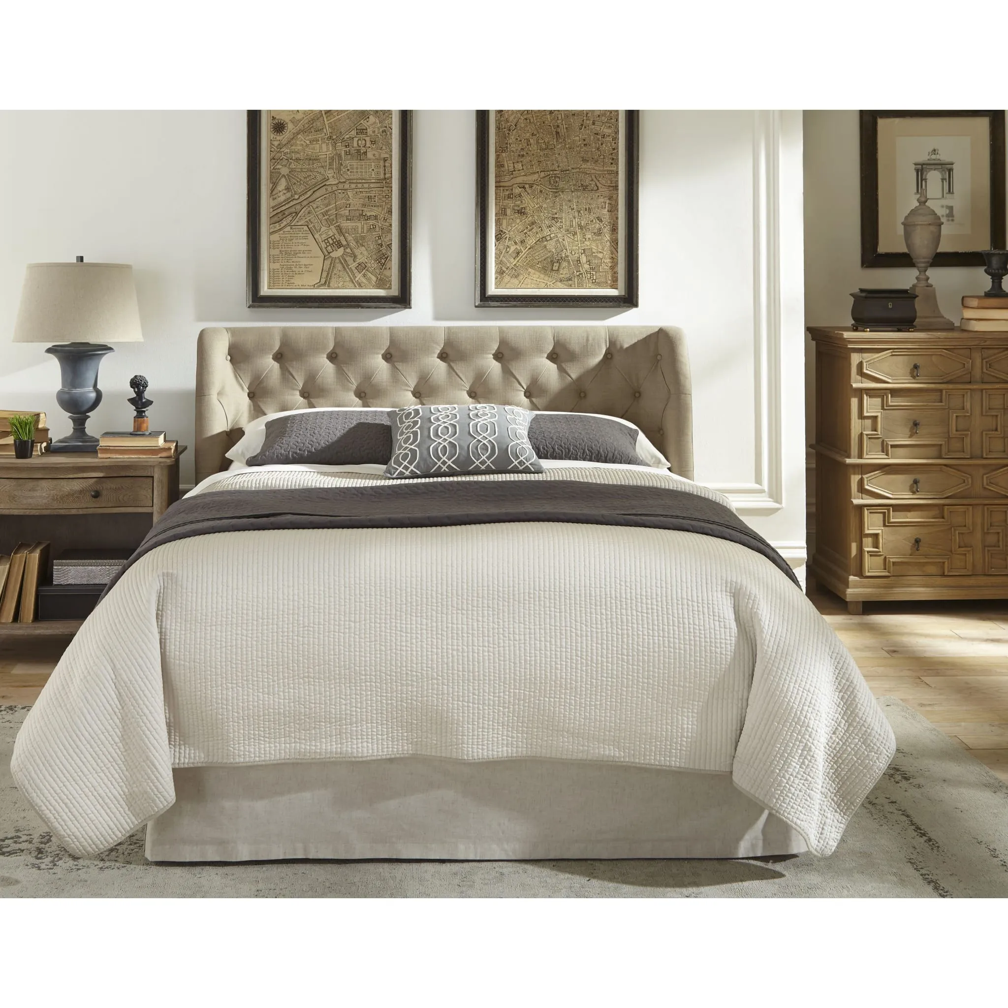 Levi Tufted Platform Bed in Toast Linen Modus