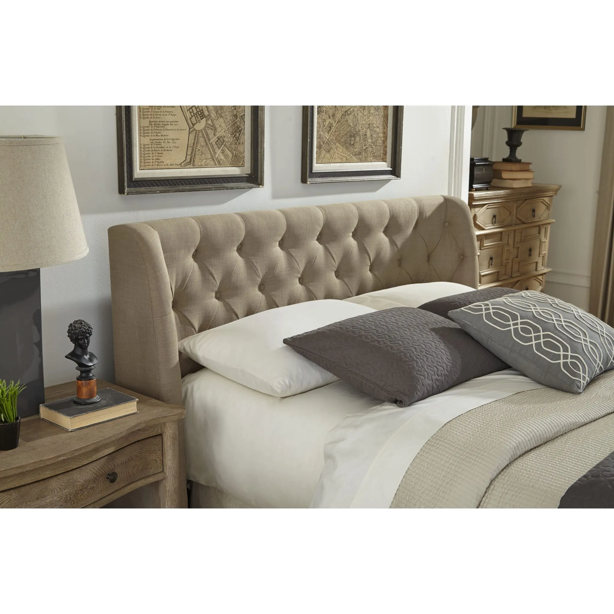 Levi Tufted Platform Bed in Toast Linen Modus