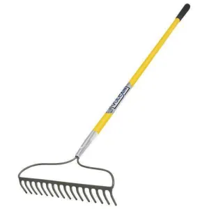 Mintcraft Pro Nail Rake 16T Fibreglass 60" Handle