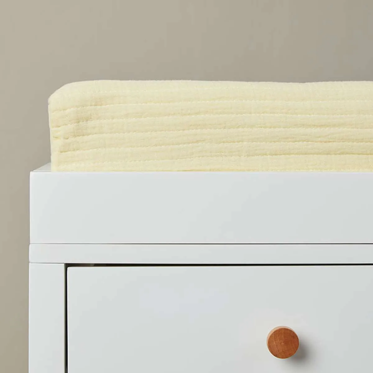 Mocka Cotton Change Mat Cover - Buttermilk Mocka