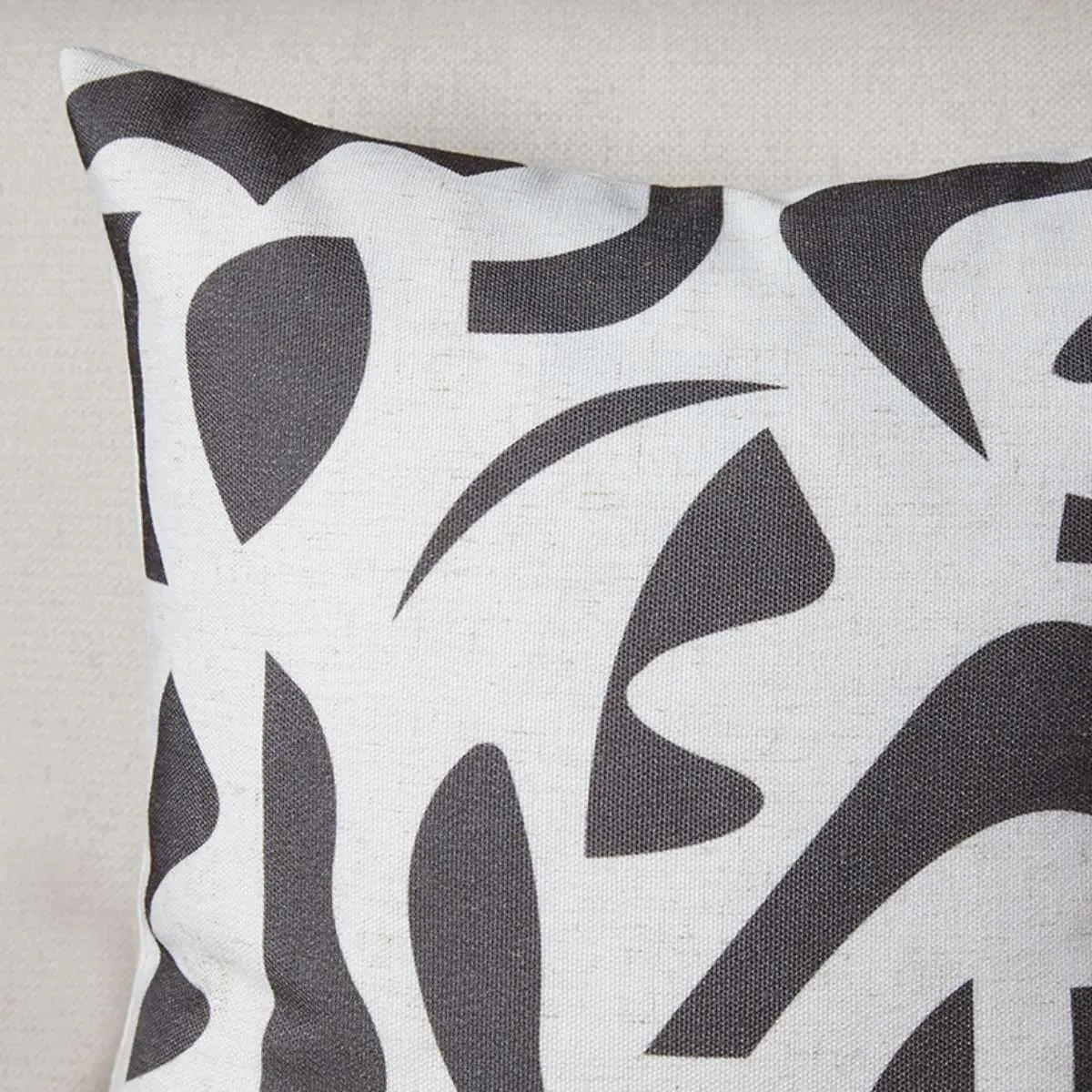 Zane Throw Cushion Cover Mocka